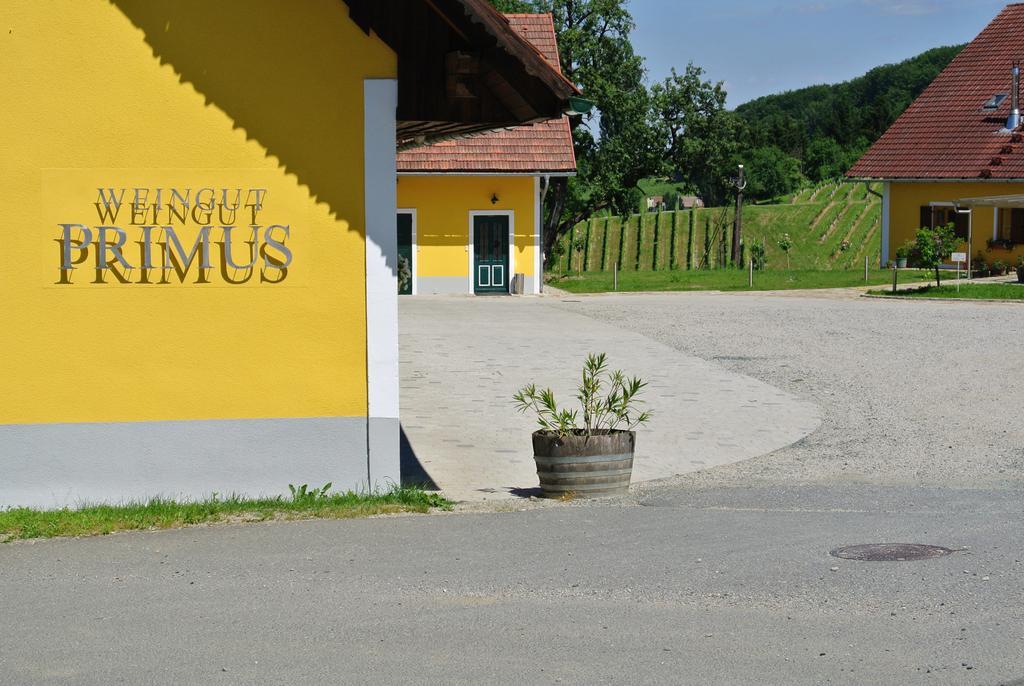 Weingut Primus Südsteiermark Spielfeld Exterior foto