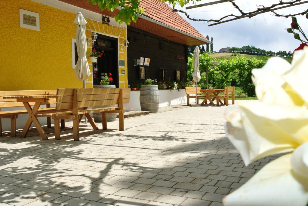 Weingut Primus Südsteiermark Spielfeld Exterior foto